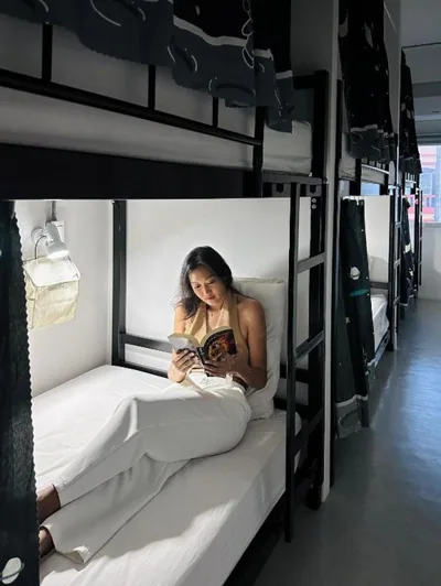 Single Bed in Mixed Dormitory Room — Prachan Hostel